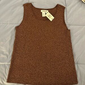 Sleeveless sweater with sparkle threading